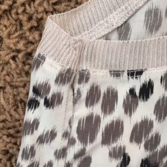 Leopard Print with Knit Trim Top - Picture 6 of 7